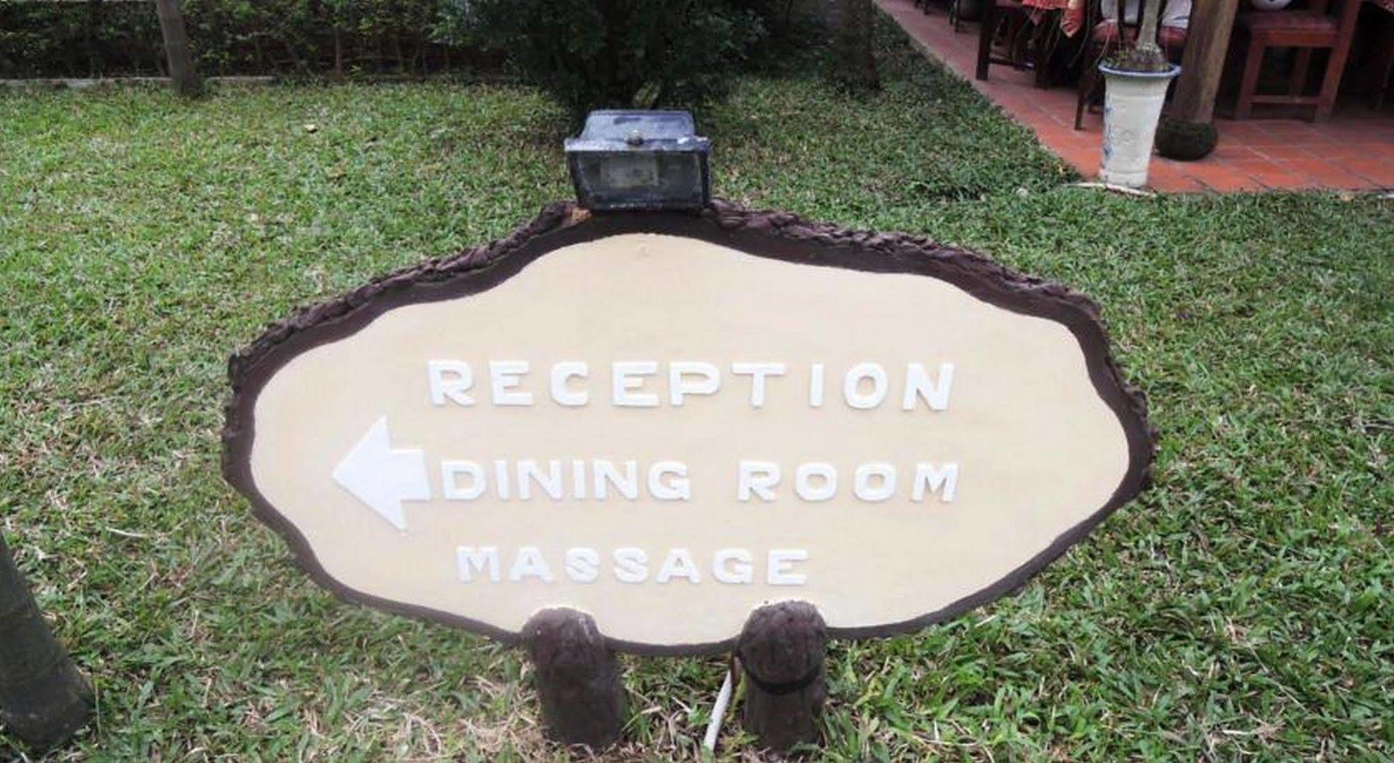Thanh Noi Hotel Hue Exterior foto